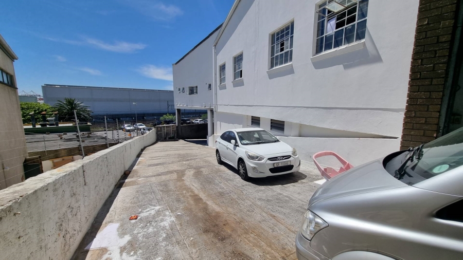 To Let commercial Property for Rent in Woodstock Western Cape